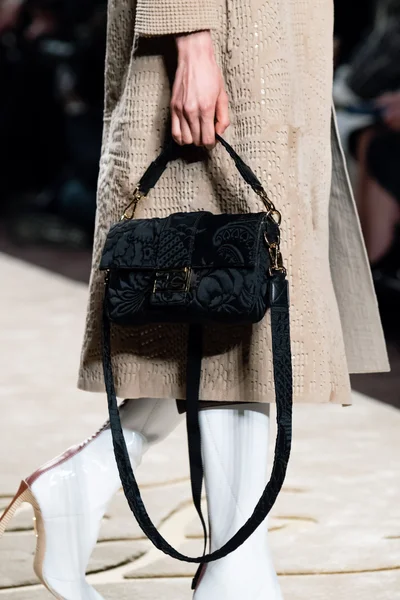 Look 108